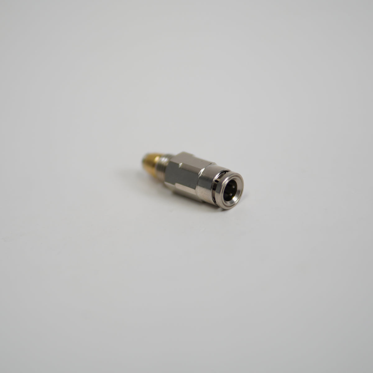 Lincoln Industrial 272658 SSV Valve Outlet Adapter With Check 10mm