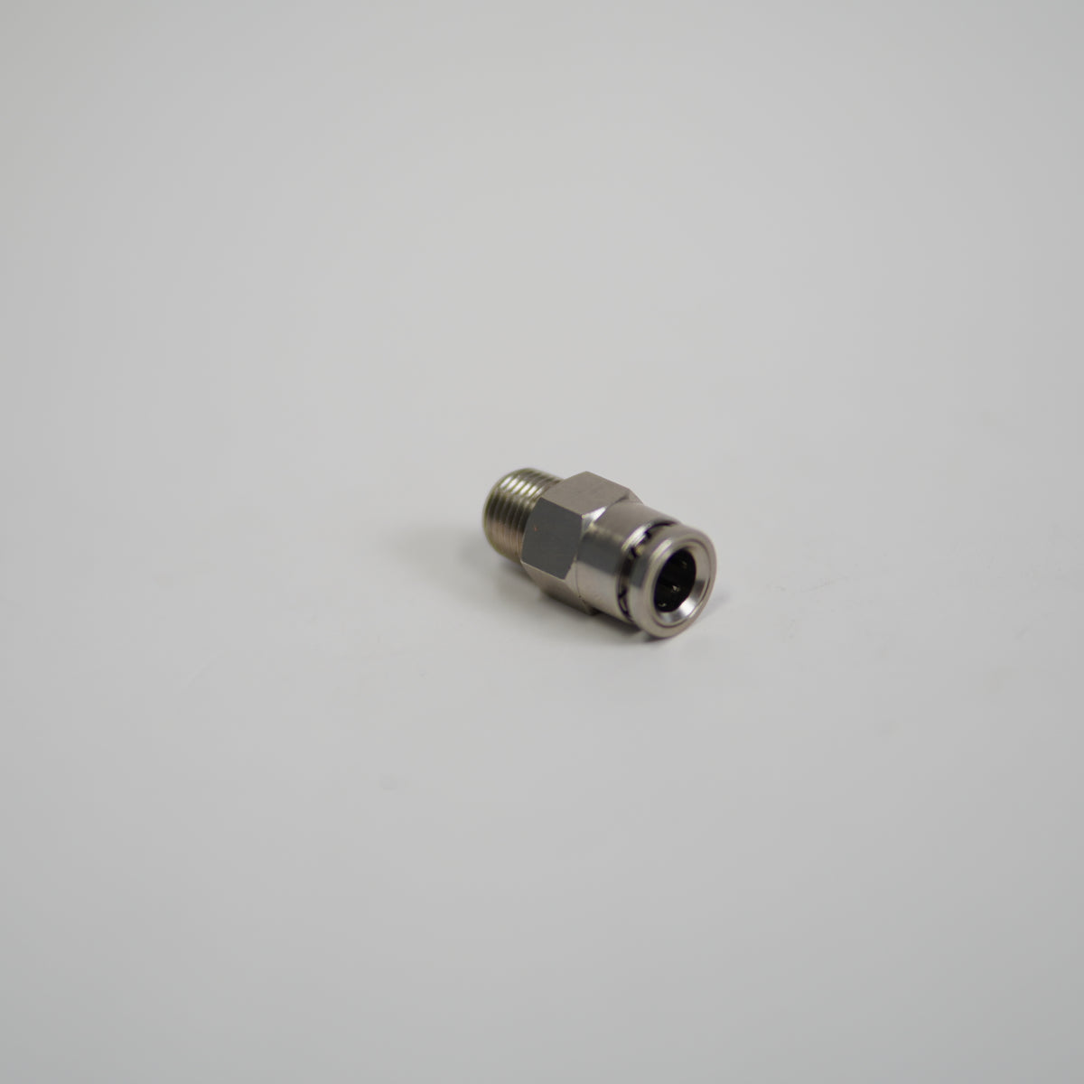 Lincoln Industrial 272659 1/4'' Tube x 1/8'' NPT Male Straight Fitting