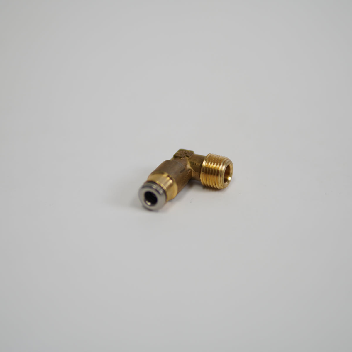 Lincoln Industrial/SKF 514-018K-V1-VS 4mm Tube x 1/8'' NPT 90 Degree Fitting